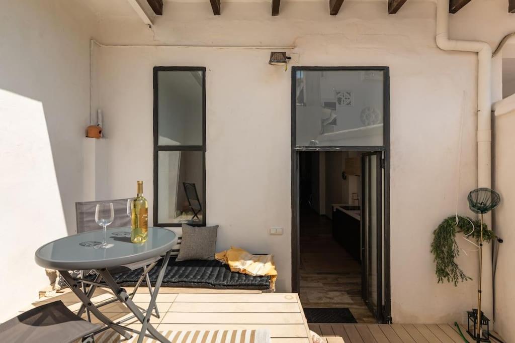 Апартаменты Cozy Loft Patio+Pool +Wifi Валенсия Экстерьер фото